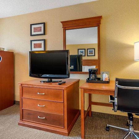 Quality Inn I-25 Pueblo Exterior photo