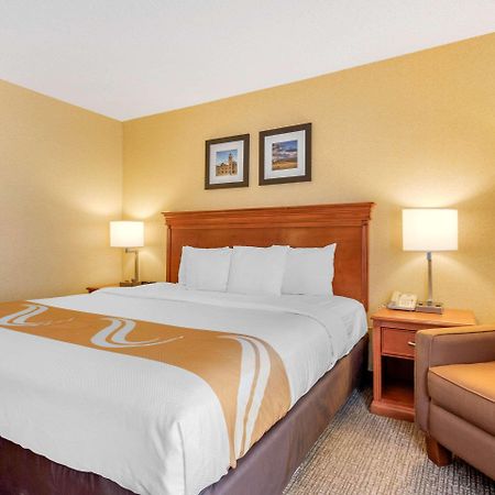 Quality Inn I-25 Pueblo Exterior photo